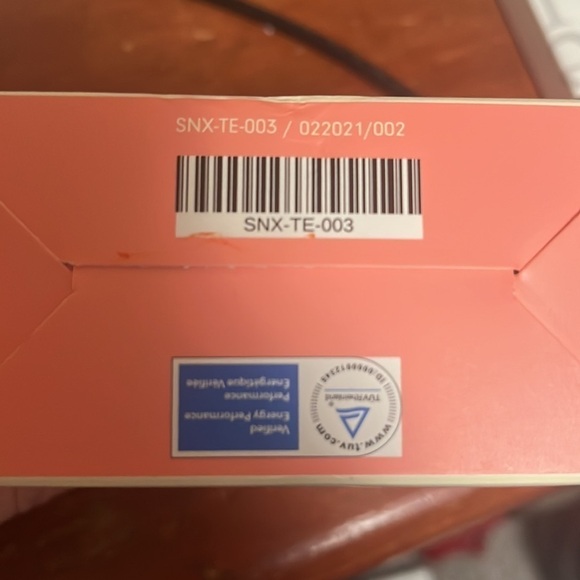 New Sonix BlueTooth Speaker Pink - Picture 3 of 4